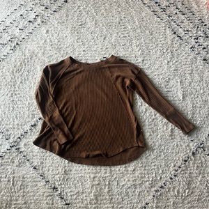 24/7 Maurice’s Burnt orange light sweater